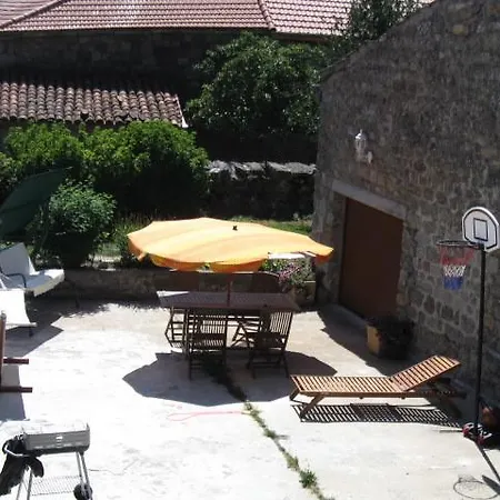 בית נופש La Maison De Pierre